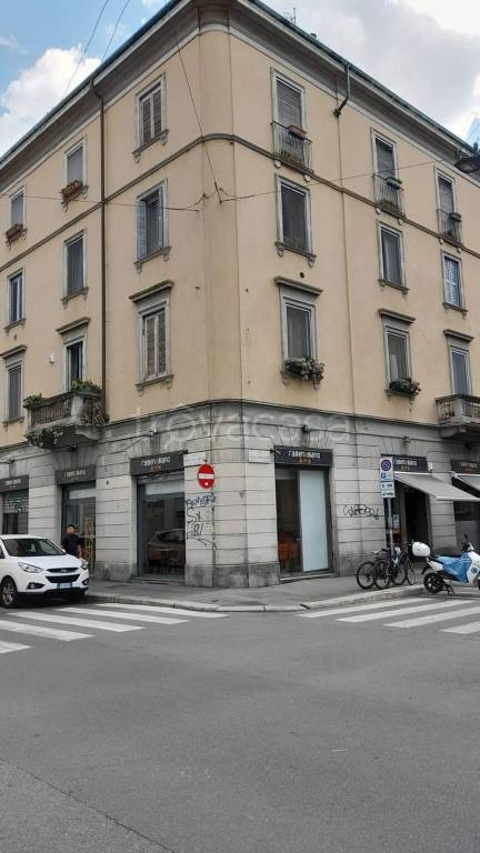 quadrivano in vendita a Milano