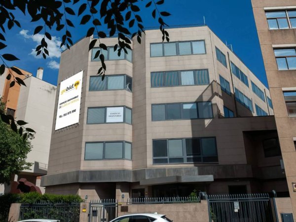 intera palazzina in vendita a Milano