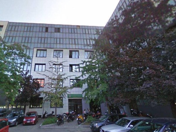 ufficio in vendita a Milano in zona Bovisa