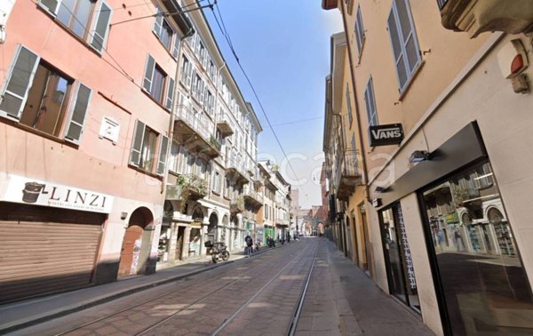 trivano in vendita a Milano in zona Porta Ticinese