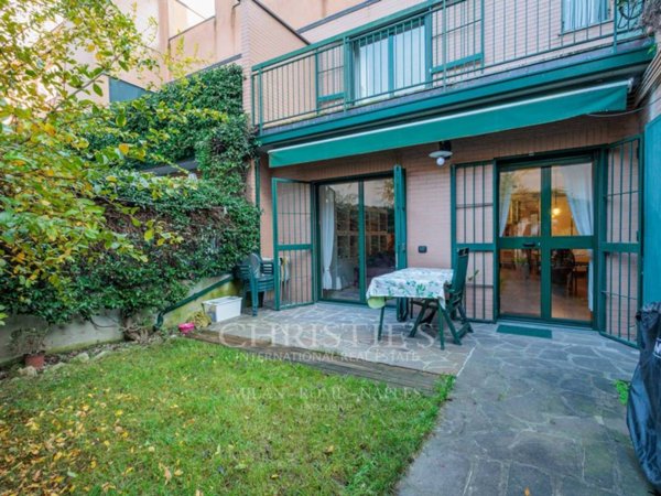 casa indipendente in vendita a Milano in zona Porta Romana