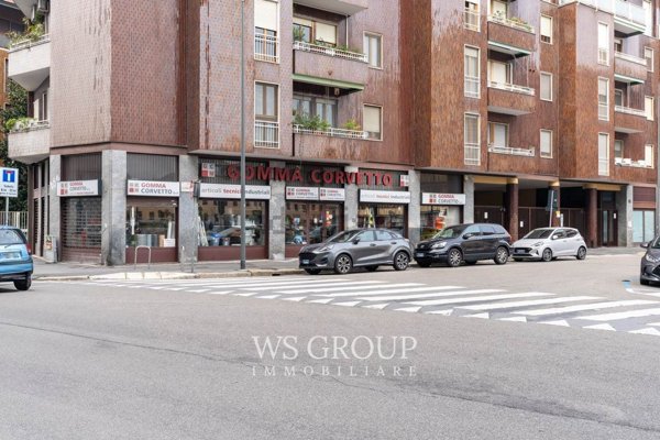 negozio in vendita a Milano in zona Corvetto