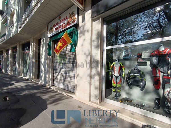 negozio in vendita a Milano