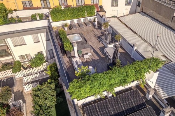 appartamento in vendita a Milano in zona San Cristoforo