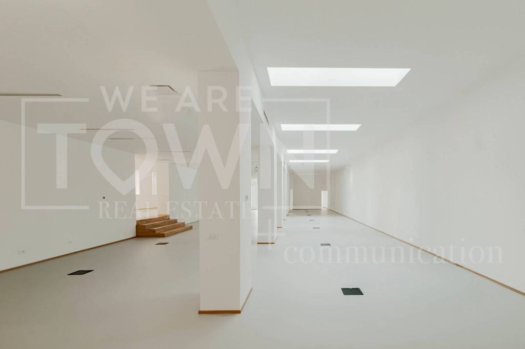 ufficio in vendita a Milano in zona Bovisa
