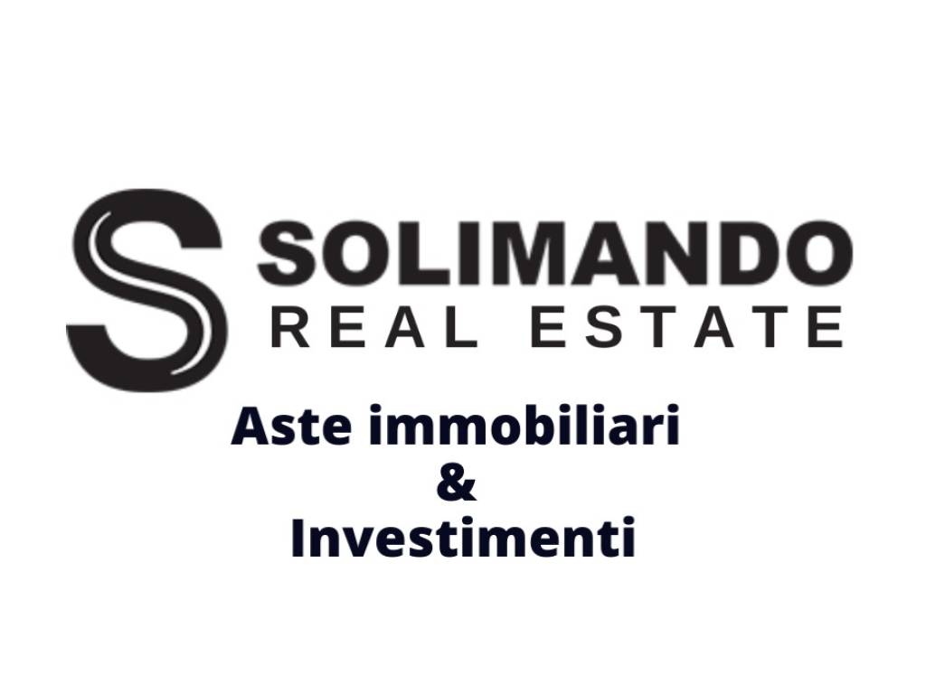 appartamento in vendita a Milano in zona Adriano