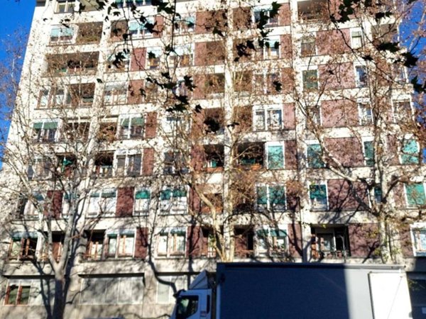 appartamento in vendita a Milano in zona Sempione