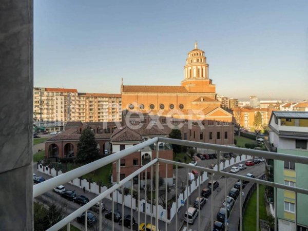 appartamento in vendita a Milano in zona Forlanini