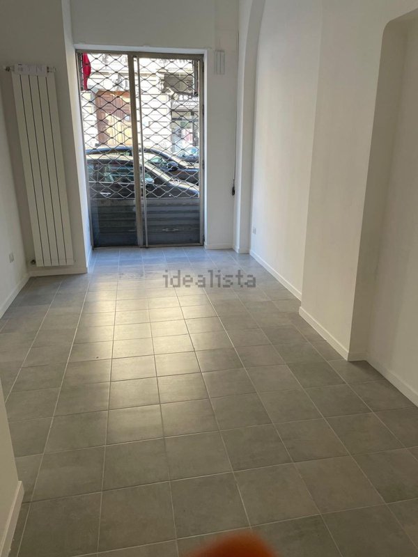 negozio in vendita a Milano in zona Isola
