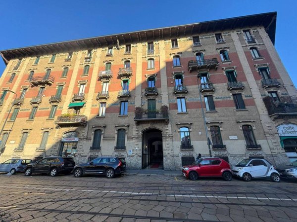 ufficio in vendita a Milano in zona Centro Direzionale