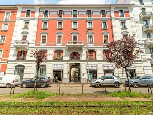 ufficio in vendita a Milano in zona Centro Direzionale