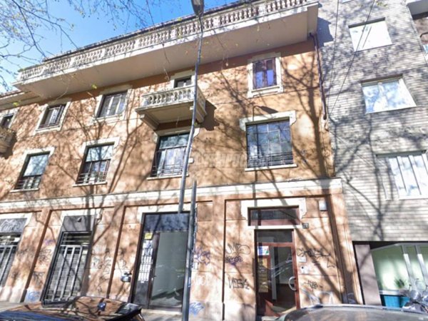 appartamento in vendita a Milano in zona Morivione