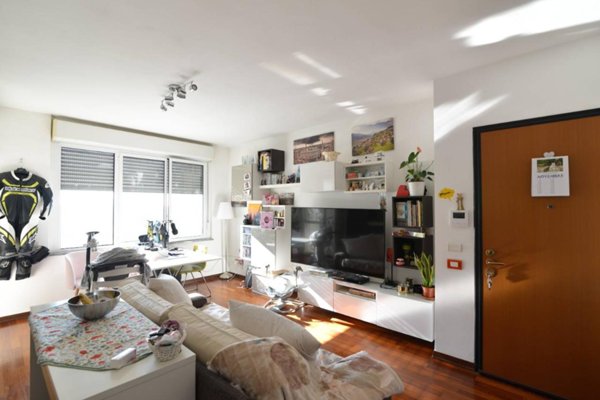 appartamento in vendita a Milano in zona Quarto Oggiaro