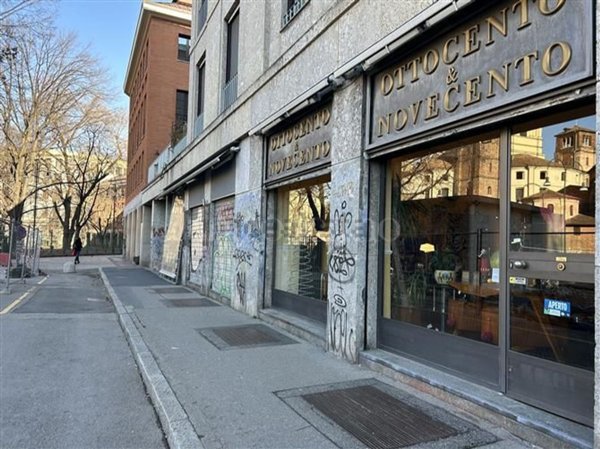 negozio in vendita a Milano