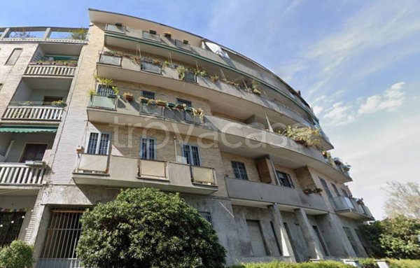 appartamento in vendita a Milano in zona Turro