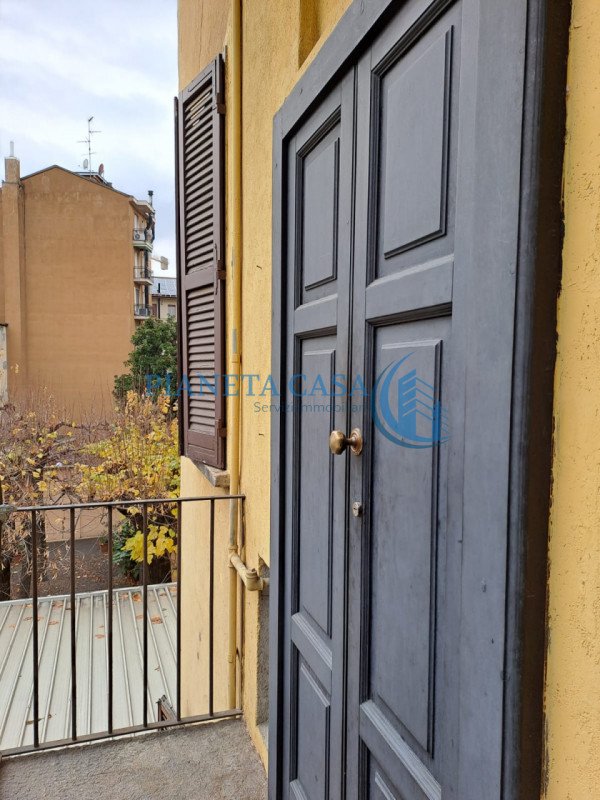 appartamento in vendita a Milano in zona Dergano