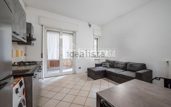 appartamento in vendita a Milano in zona Vigentino