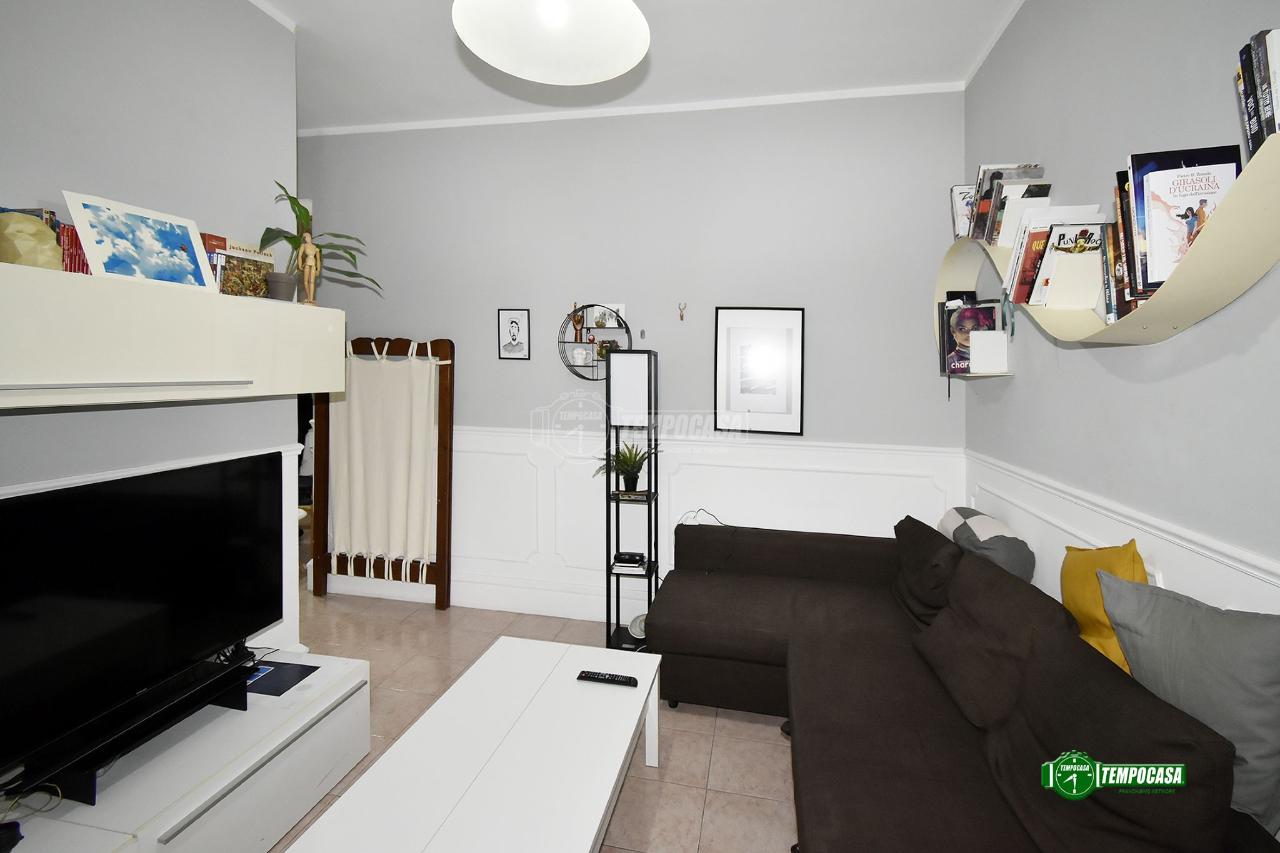 appartamento in vendita a Milano in zona Famagosta