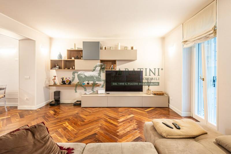 appartamento in vendita a Milano in zona Brera
