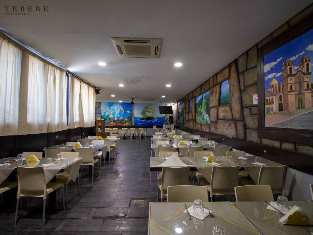 negozio in vendita a Milano in zona Bovisa