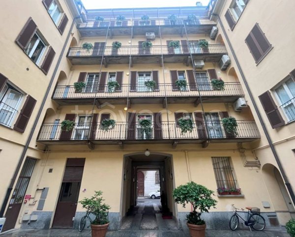 appartamento in vendita a Milano in zona Porta Venezia
