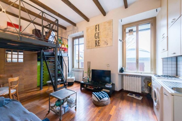 appartamento in vendita a Milano in zona Morivione