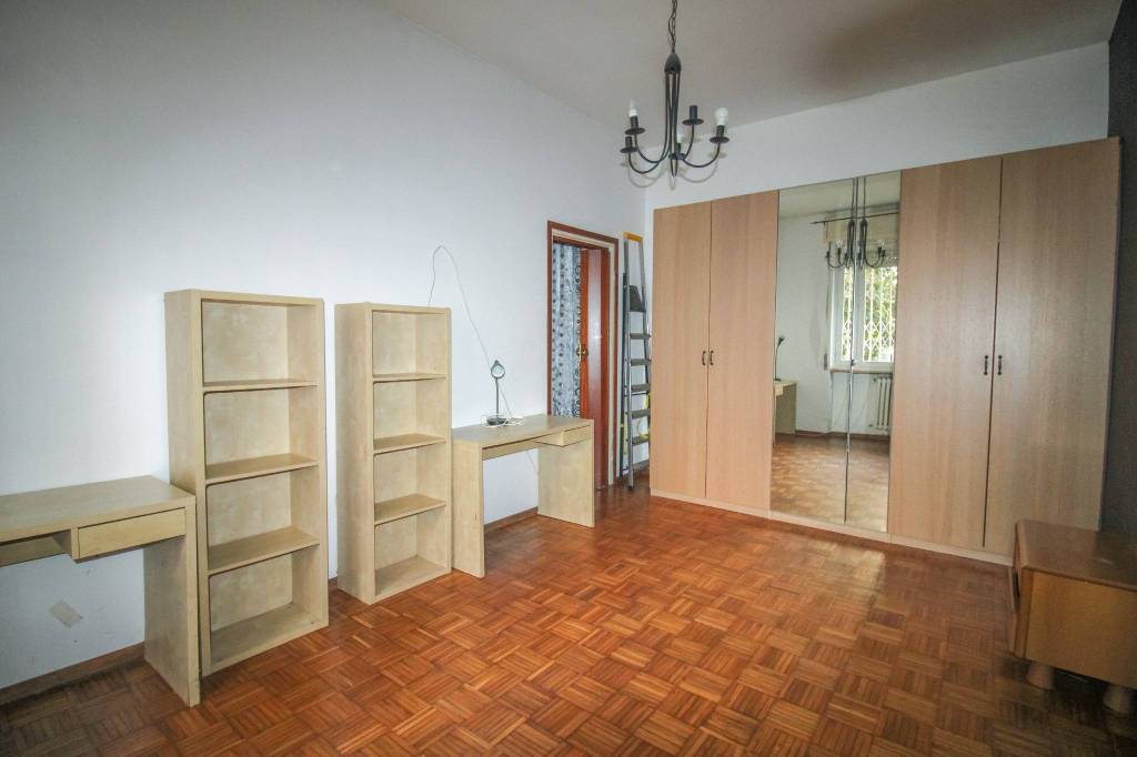 appartamento in vendita a Milano in zona Corvetto