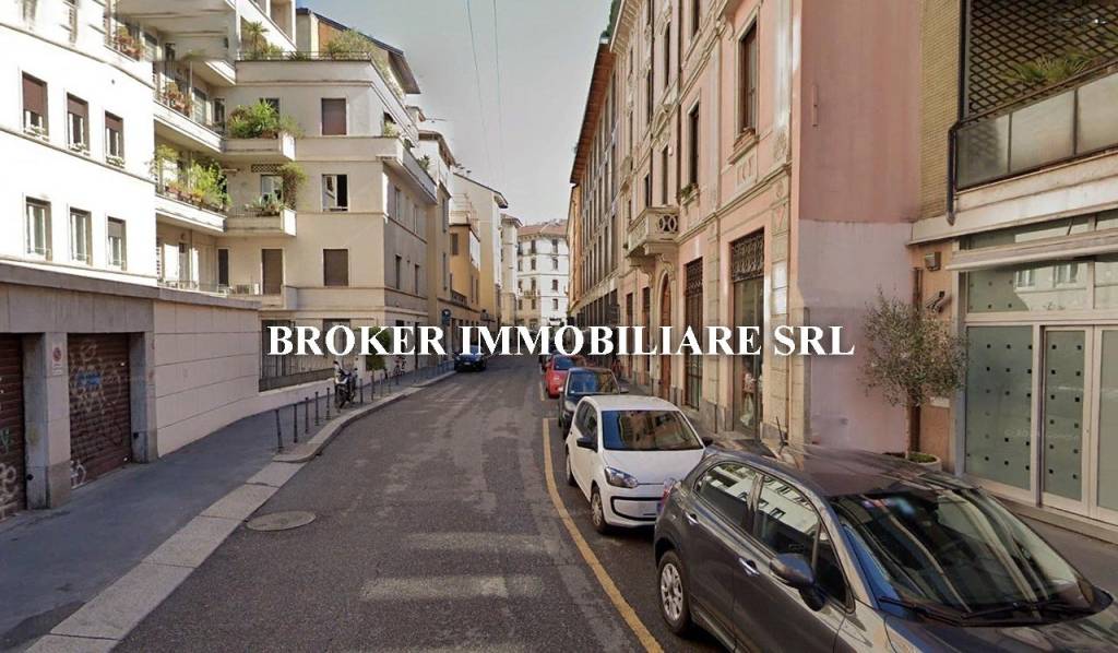 appartamento in vendita a Milano in zona Sant'Ambrogio