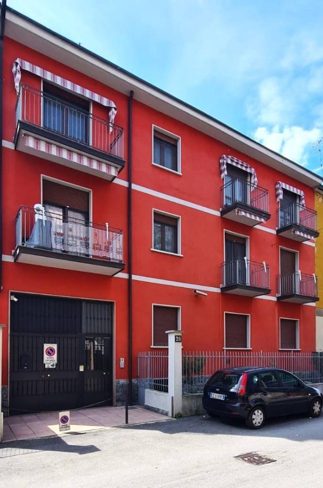 appartamento in vendita a Milano in zona Ponte Lambro