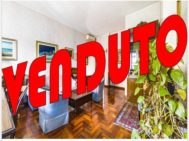 appartamento in vendita a Milano in zona Piazzale Lodi