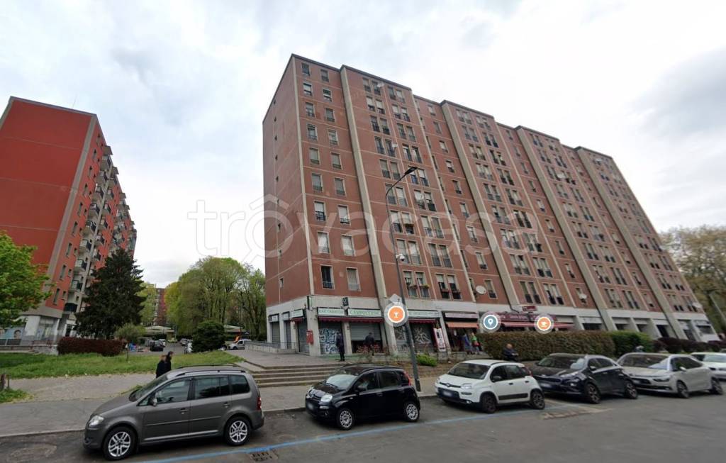appartamento in vendita a Milano in zona Gratosoglio