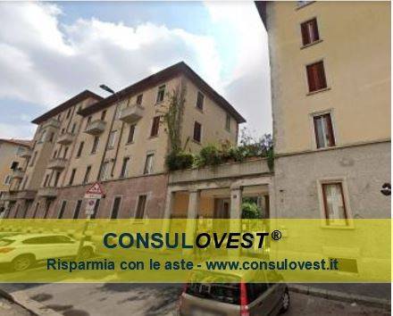 appartamento in vendita a Milano in zona Villapizzone