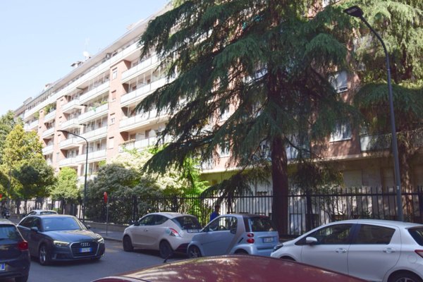 appartamento in vendita a Milano in zona Precotto