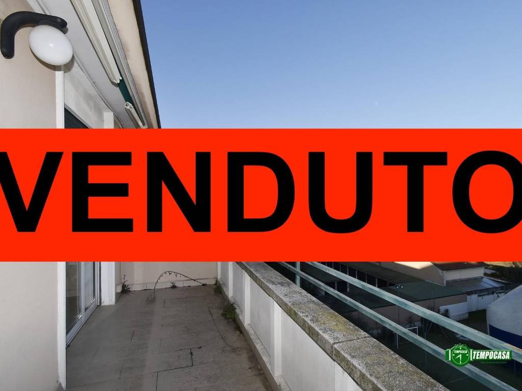 appartamento in vendita a Milano in zona Barona
