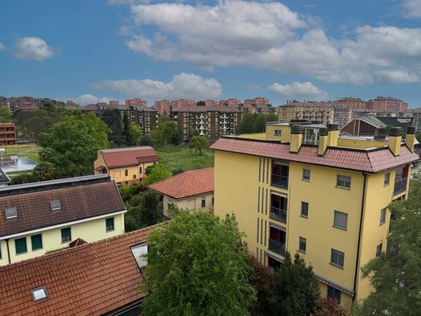 appartamento in vendita a Milano in zona Bovisa