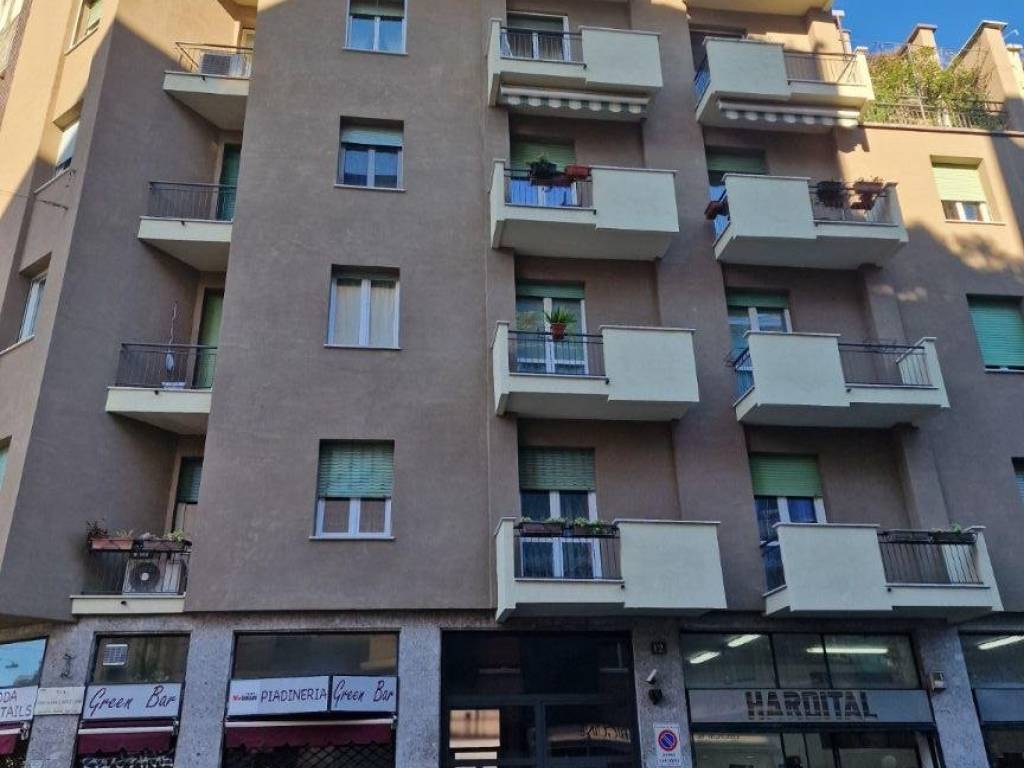 appartamento in vendita a Milano in zona Solari