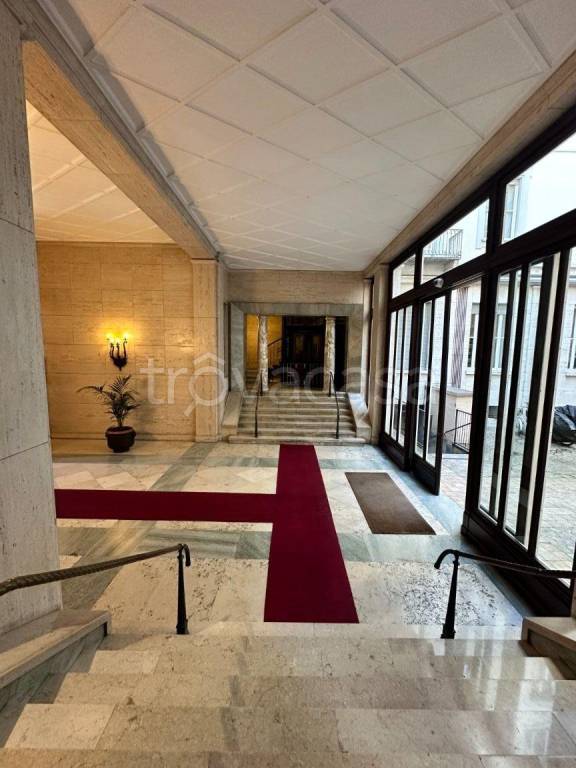 ufficio in vendita a Milano in zona Cadorna
