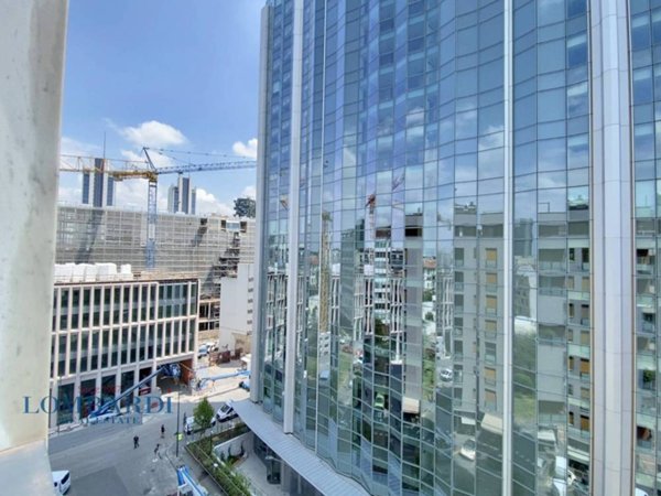 appartamento in vendita a Milano in zona Porta Garibaldi