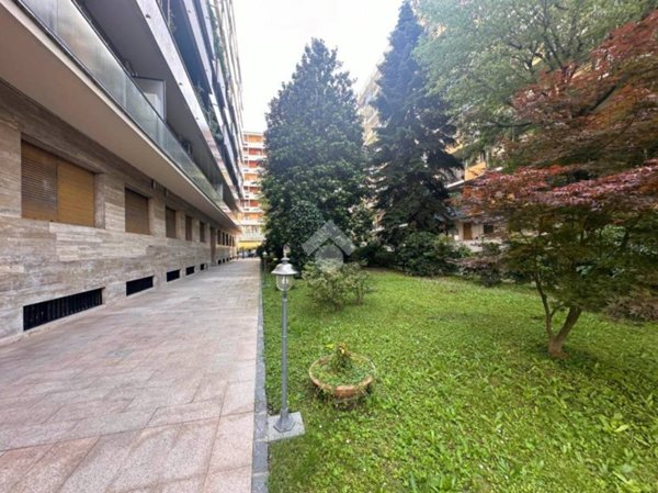 appartamento in vendita a Milano in zona Maggiolina
