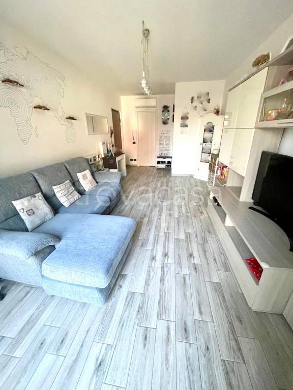appartamento in vendita a Milano in zona Boffalora