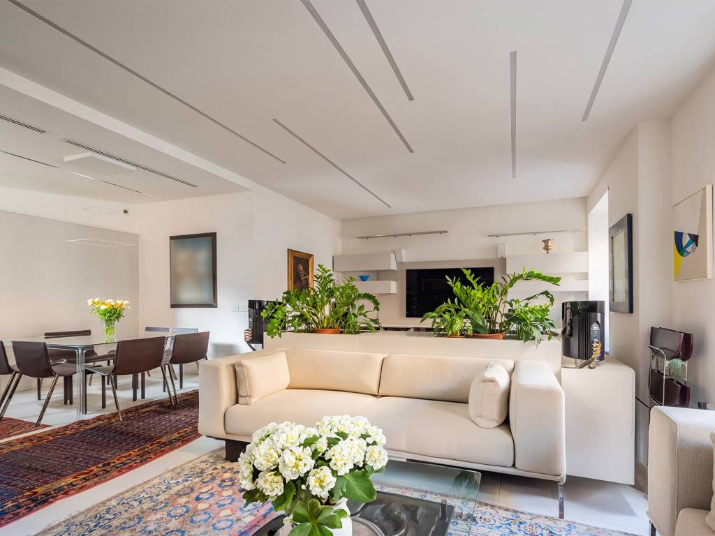 appartamento in vendita a Milano in zona Porta Venezia