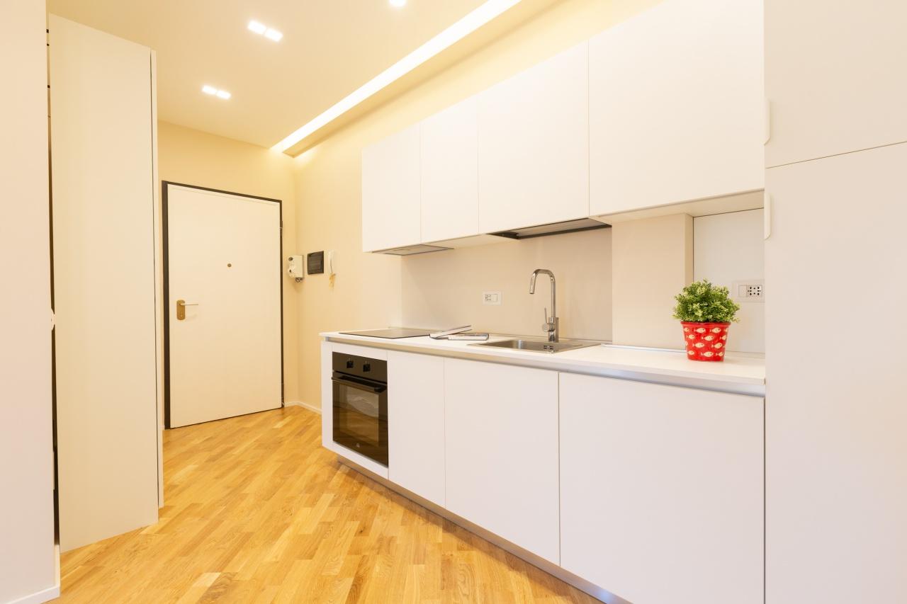 appartamento in vendita a Milano in zona Loreto