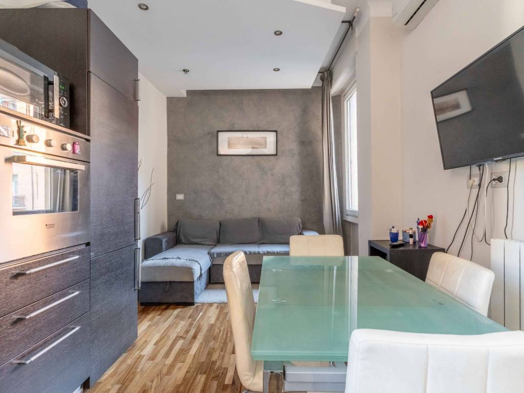 appartamento in vendita a Milano in zona Morivione