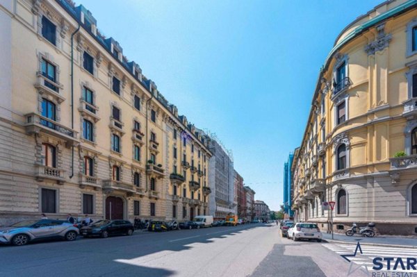 appartamento in vendita a Milano in zona Cadorna