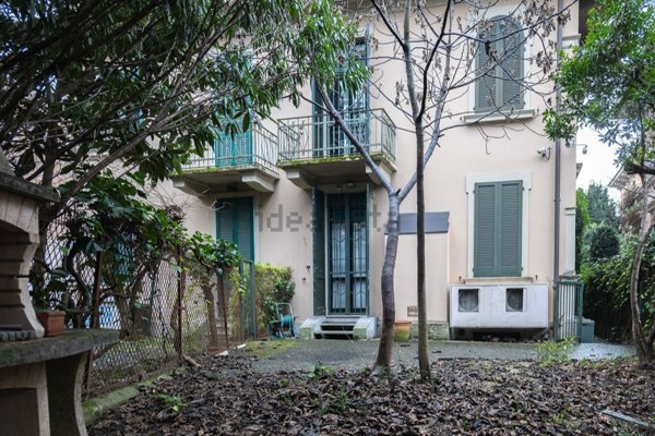 casa indipendente in vendita a Milano in zona Maggiolina
