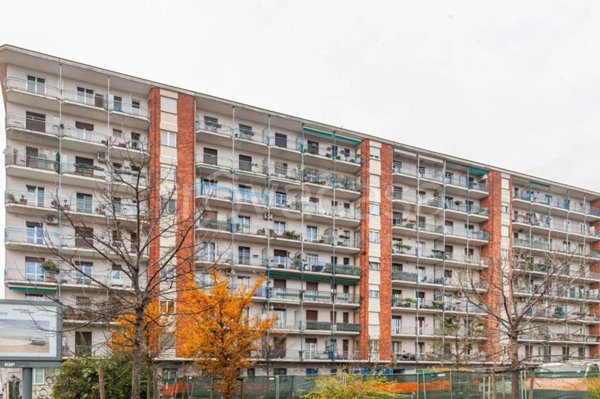 appartamento in vendita a Milano in zona Prato Centenaro