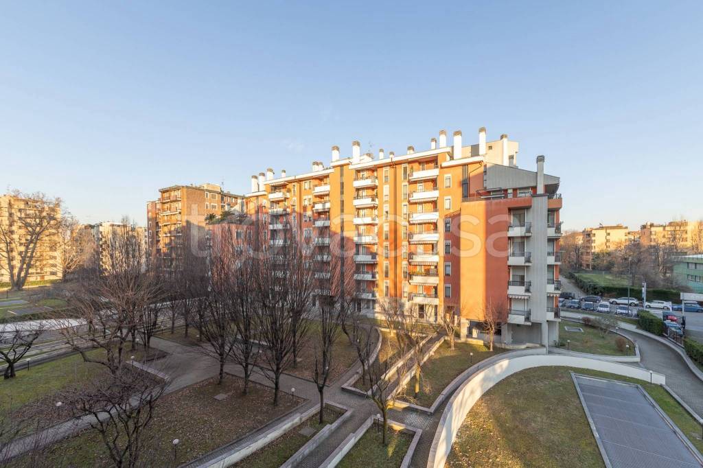 appartamento in vendita a Milano in zona Vigentino