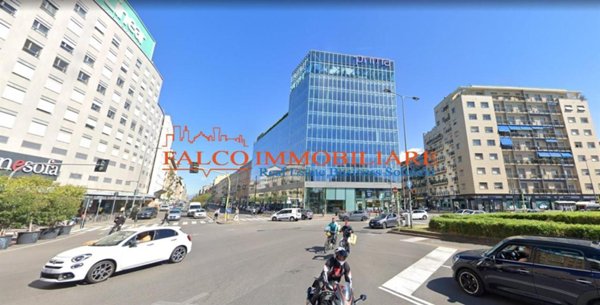 locale commerciale in vendita a Milano in zona Loreto