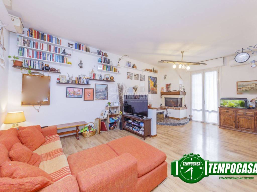 casa indipendente in vendita a Milano in zona Musocco