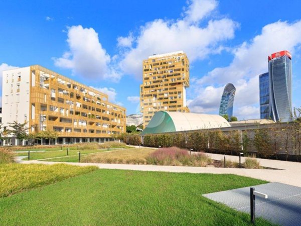 appartamento in vendita a Milano in zona Il Portello